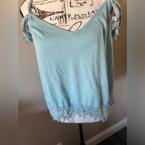 LA HEARTS Off shoulder shirt